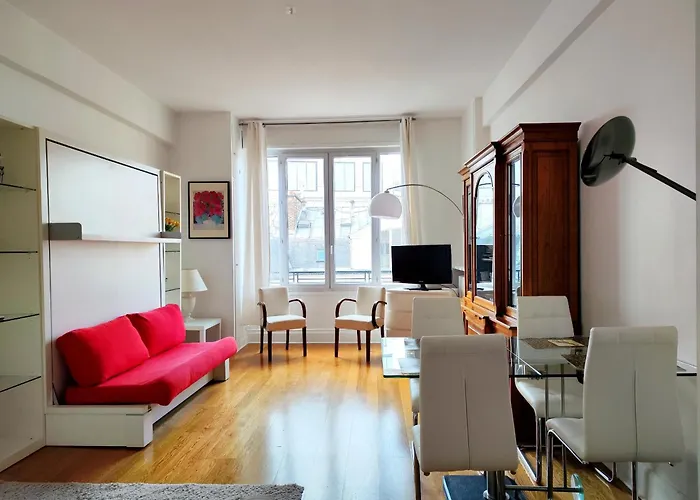 Avenue Franklin Roosevelt - Paris 8