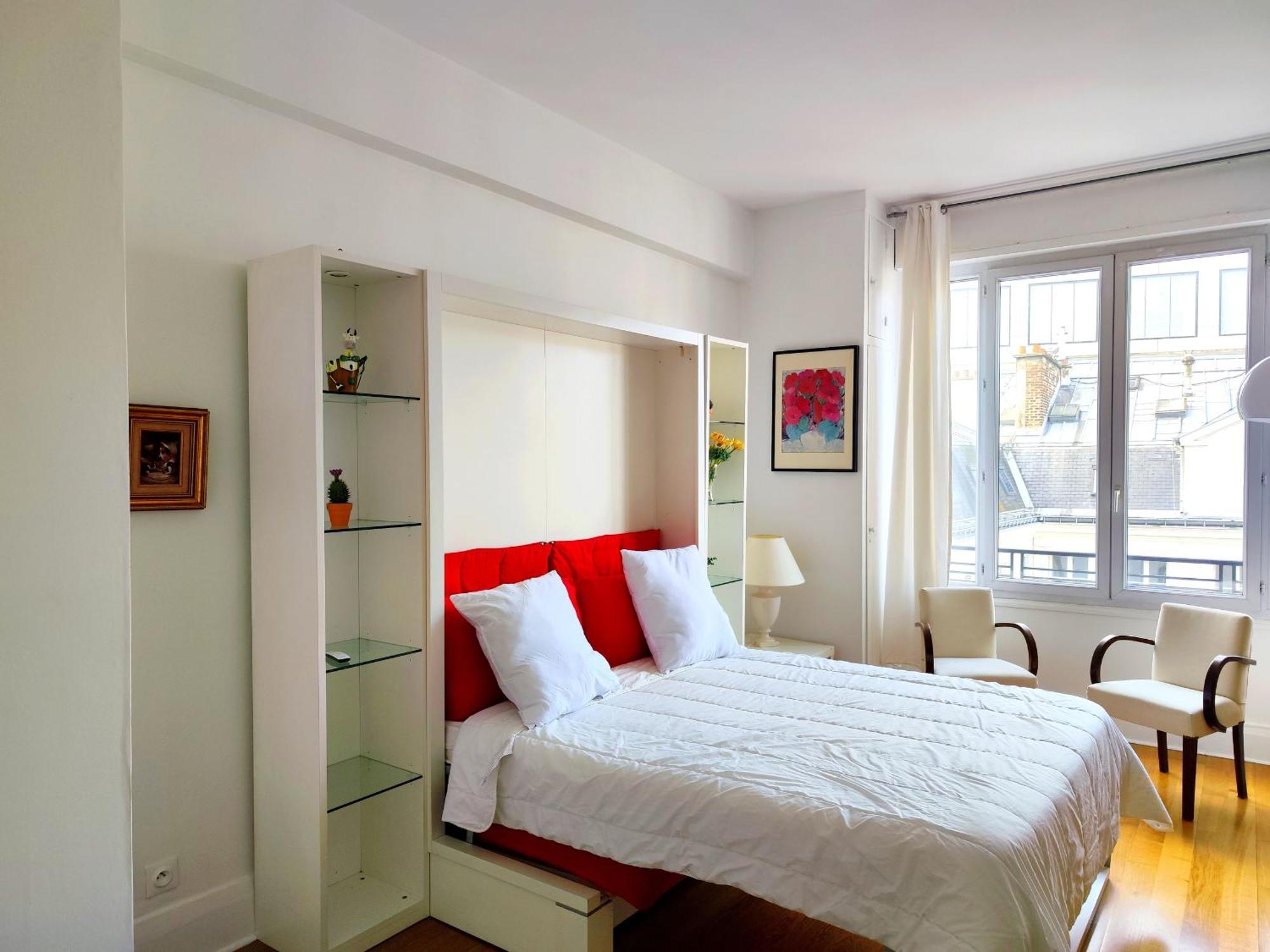 Avenue Franklin Roosevelt - 8 Paris