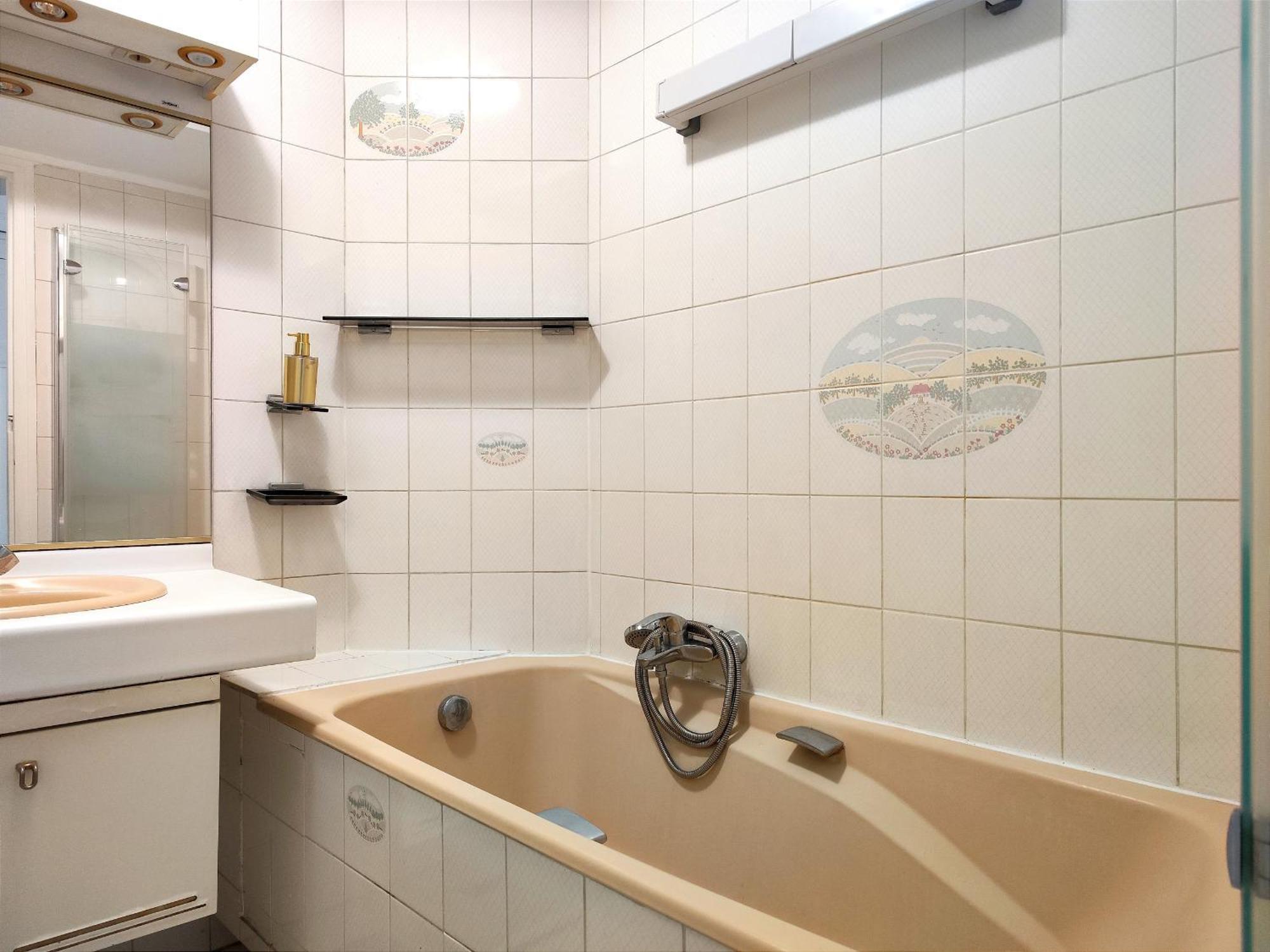 Avenue Franklin Roosevelt - 8