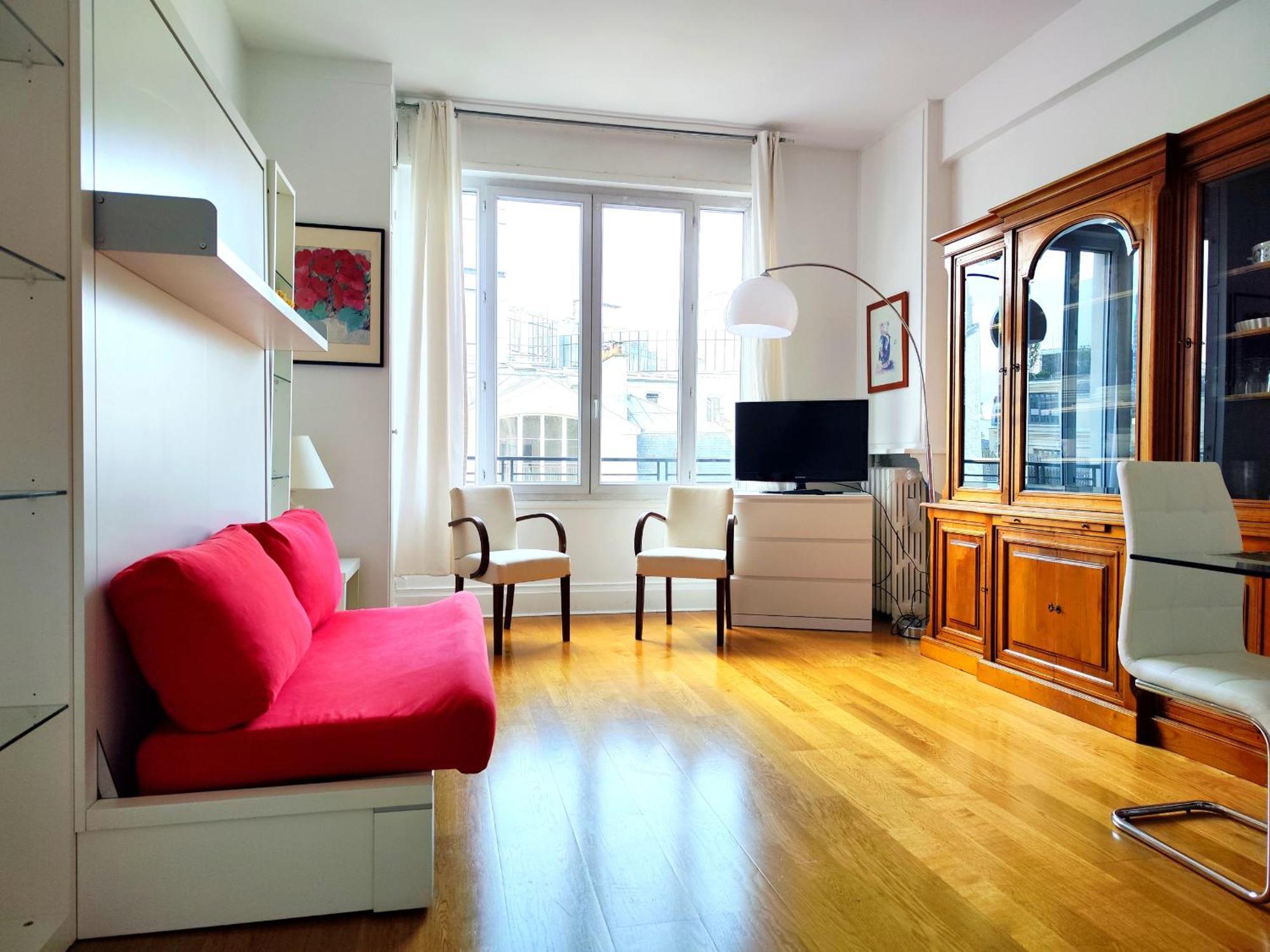 8 Elegant On Prestigious Franklin Roosevelt Avenue Appartamento *